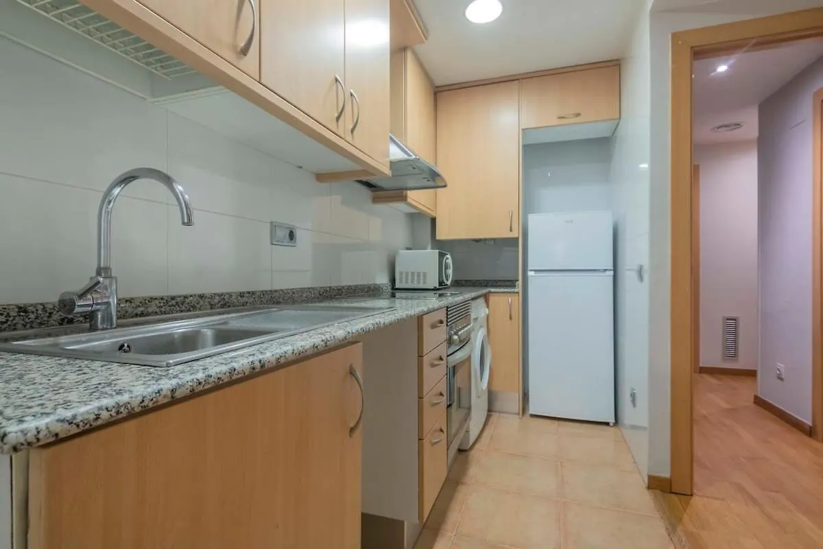 Appartement 2 Bedroom With Balcony In Eixample 3-2 Barcelona Spanje
