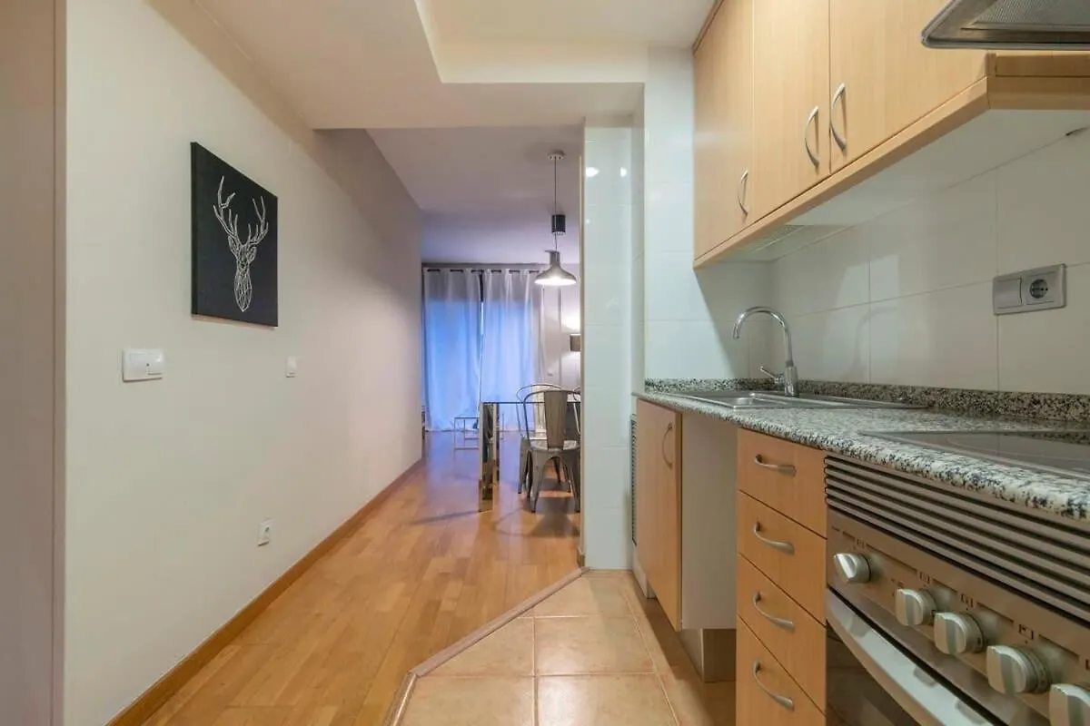 2 Bedroom With Balcony In Eixample 3-2 Barcelona 0*,